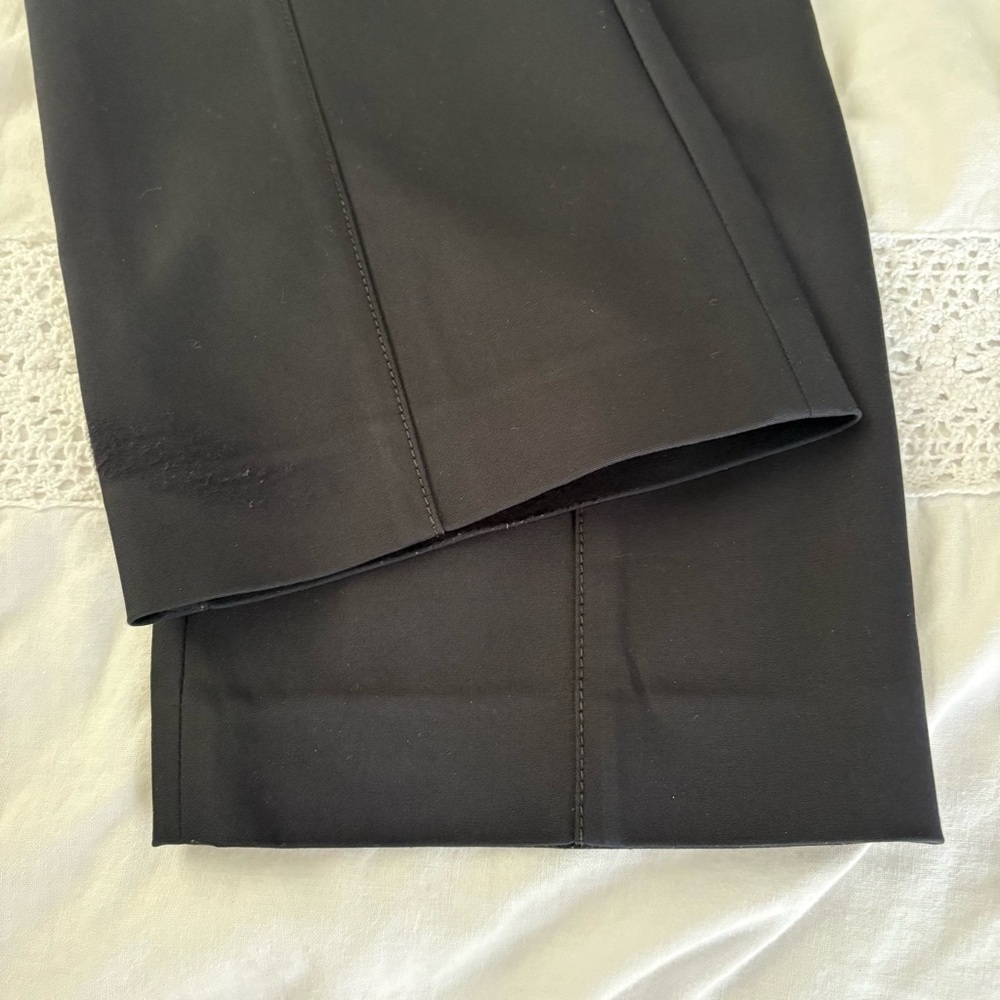 The Row sz 8 Straight Leg Pants in Black Cotton Career Luxury - Picture 3 of 10